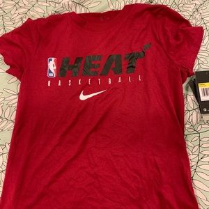 Women’s Nike NBA tee